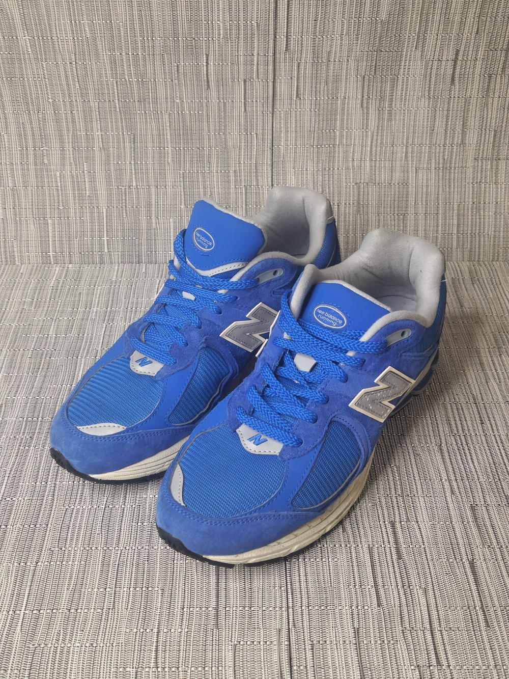 New Balance Men's Royal Blue 2002R Running Shoes - US Size 7